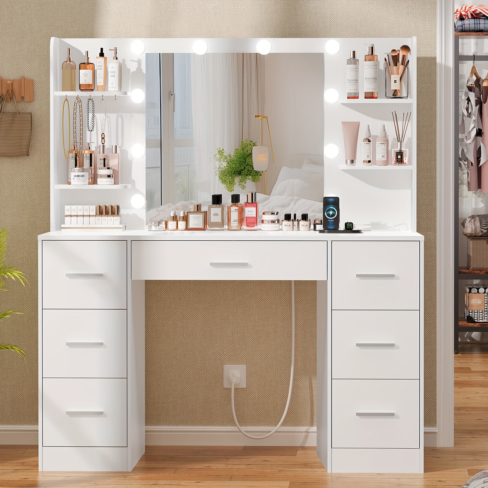Lumière Beauty Desk